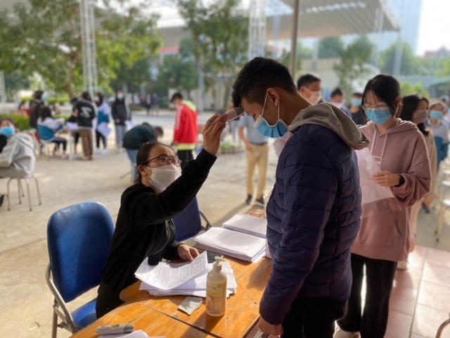 TP Hà Nội dự kiến cho học sinh THPT trở lại trường, sớm nhất ngày 6/12.