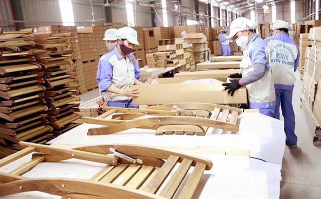 Các doanh nghiệp cần cẩn trọng làm ăn với đối tác nước ngoài. Ảnh minh họa.