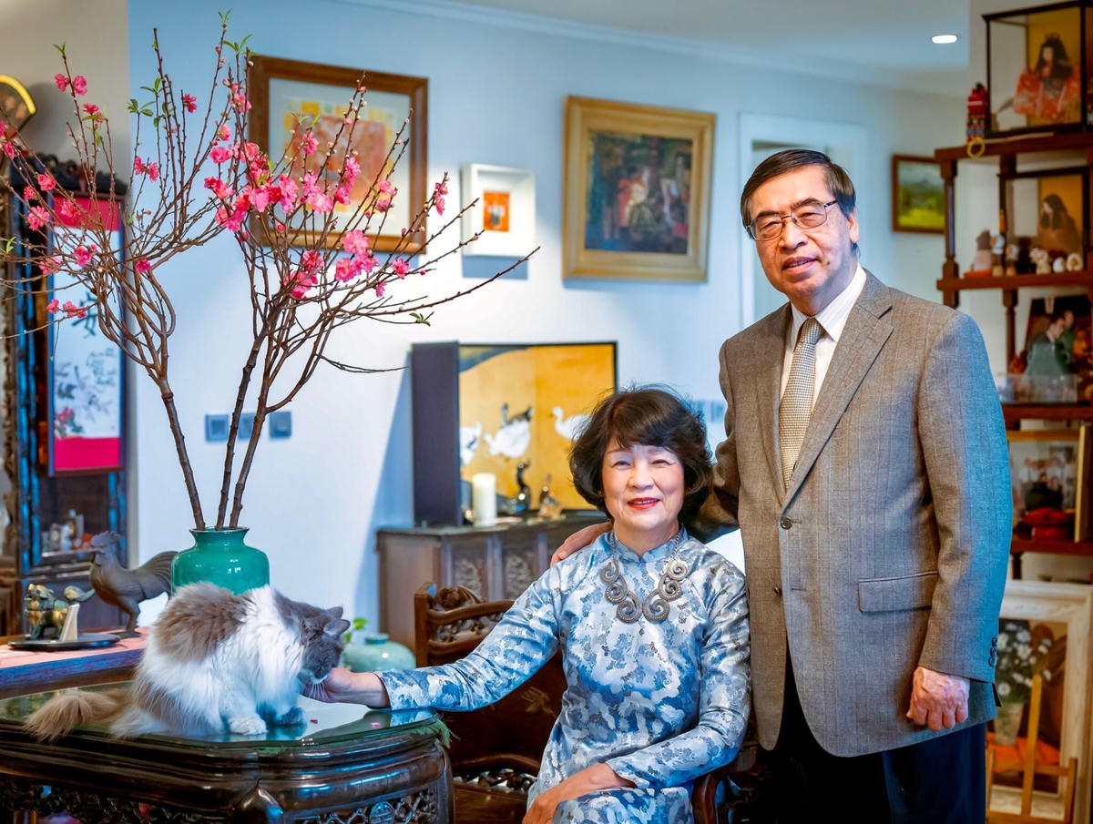 Bà Lê Thiếu Ngân cùng chồng, ông Nguyễn Phú Bình.