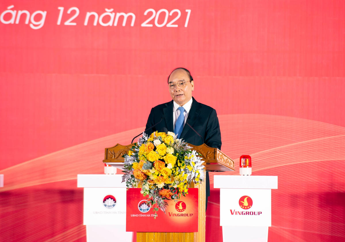 Chủ tịch nước Nguyễn Xuân Phúc phát biểu chỉ đạo tại Lễ khởi công Nhà máy sản xuất Pin VinES.