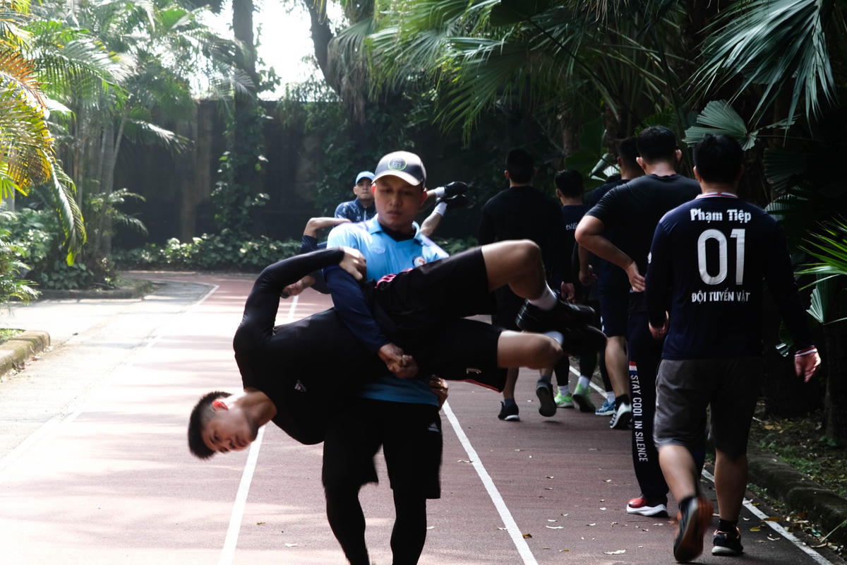 Tuy ảnh hưởng nhiều bởi dịch Covid-19, đội tuyển vật Việt Nam không có cơ hội thi đấu quốc tế và không thể hoàn thành kế hoạch tập huấn, thi đấu trong hai năm 2020 - 2021. Tuy nhiên, để khắc phục cho SEA Games 31 sắp tới, các huấn luyện viên đã thiết kế thêm các bài tập tăng cường thể lực cho đội tuyển.