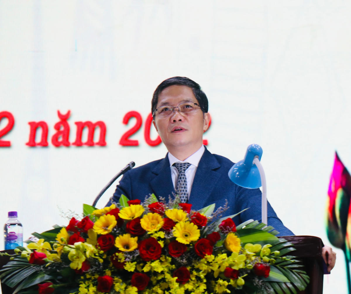 Trưởng ban Kinh tế Trung ương Trần Tuấn Anh phát biểu tại hội nghị.