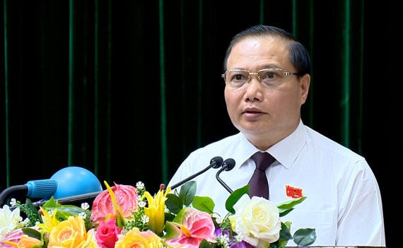 Ông Trần Hồng Quảng, Phó Bí thư Thường trực Tỉnh ủy, Chủ tịch HĐND tỉnh (khóa XIV) tiếp tục được HĐND tỉnh tín nhiệm bầu giữ chức Chủ tịch HĐND tỉnh khóa XV.