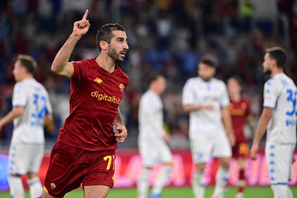 Mkhitaryan tỏa sáng với 1 bàn thắng và 1 kiến tạo.