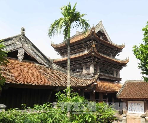 Theo chỉ đạo của Chủ tịch UBND tỉnh, từ 7h hôm nay, 10/3, các di tích, cơ sở tín ngưỡng, tôn giáo (đền, chùa…) trên địa bàn tỉnh Thái Bình được phép mở cửa, hoạt động trở lại