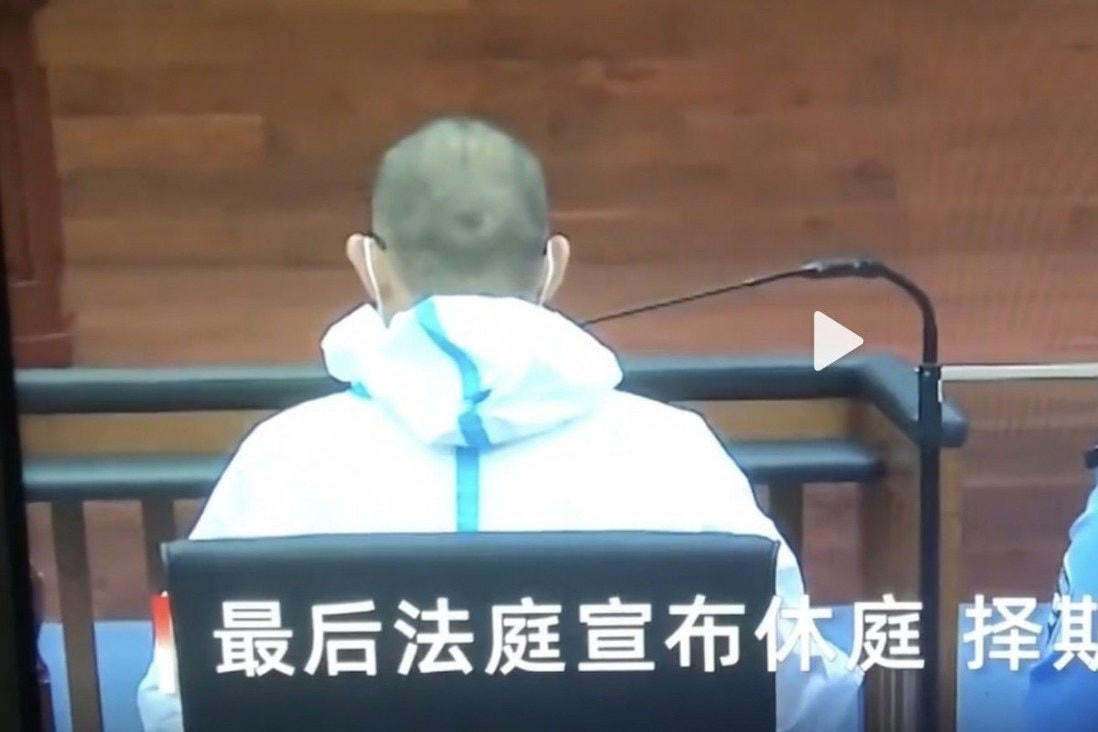 Zhang Bo bị xét xử tại tòa án (Ảnh: SCMP).