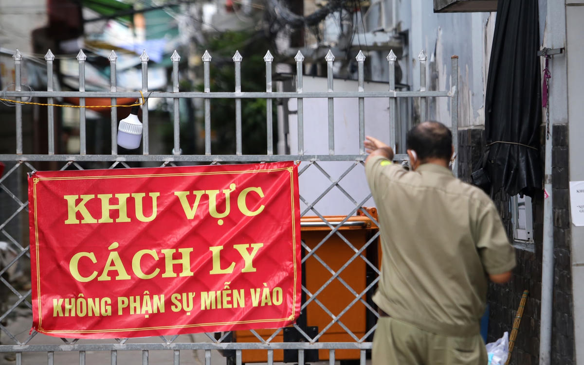 Kiểm soát nghiêm ngặt các điểm cách ly tập trung.