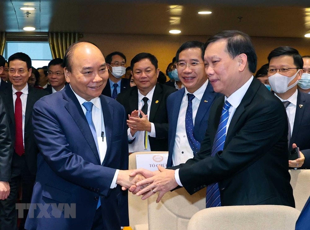 Thủ tướng Nguyễn Xuân Phúc với các đại biểu dự hội nghị. (Ảnh: Thống Nhất/TTXVN).