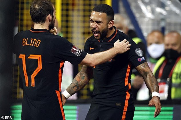 Pháp giành vé dự World Cup sau trận thắng 8-0, Hà Lan hòa thất vọng