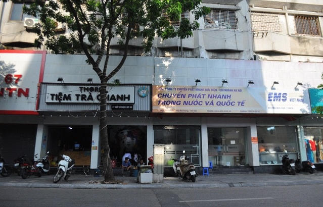 Khu "đất vàng" bậc nhất Hà Nội tại số 67 Ngô Thì Nhậm, quận Hai Bà Trưng đang là nơi kinh doanh, buôn bán của 9 cơ sở kinh doanh khác nhau.