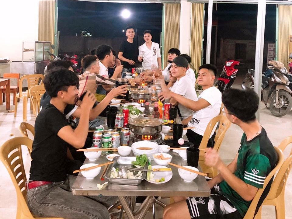 Nhà hàng, quán ăn trên địa bàn tỉnh Thanh Hóa chỉ bán 50% công suất, đóng cửa trước 21h tối.