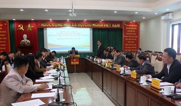 Quang cảnh buổi làm việc.
