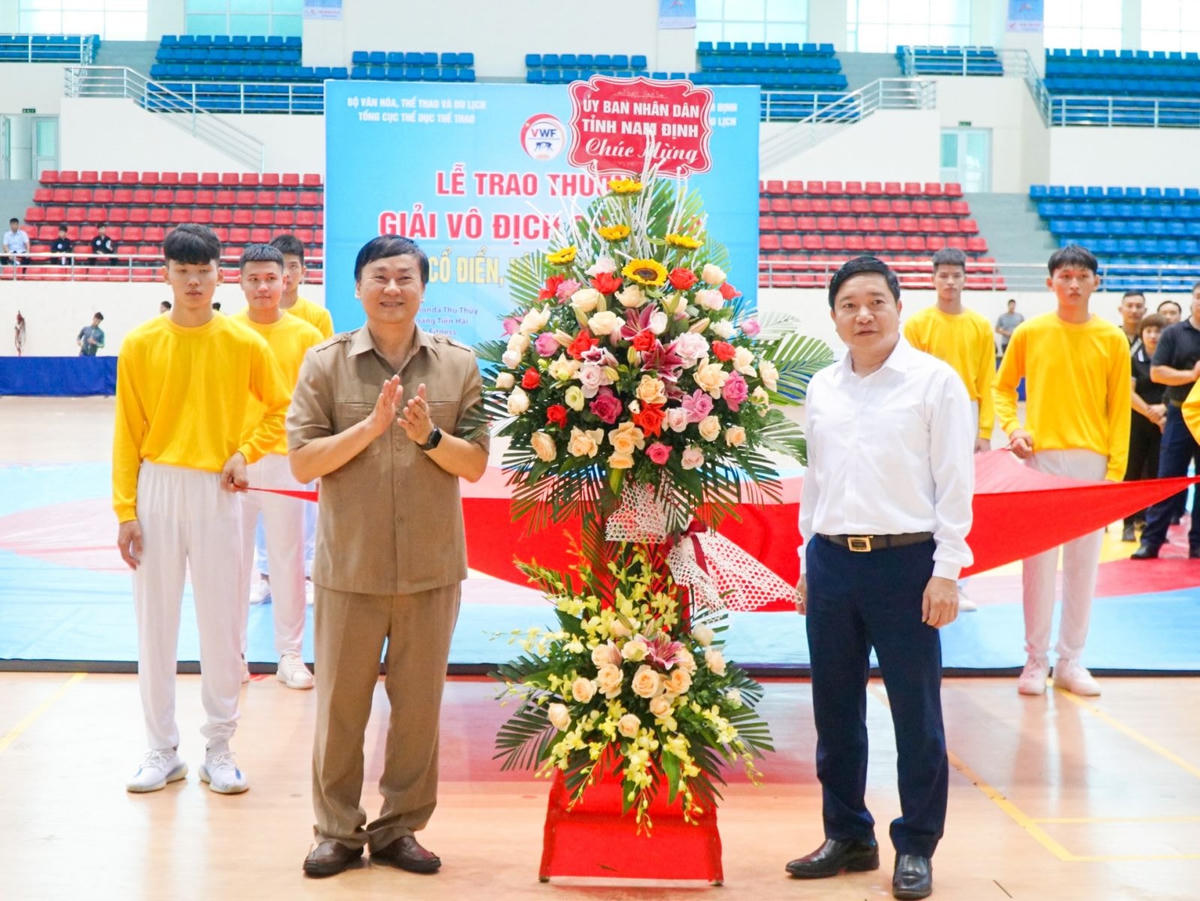 Giải vô địch Vật cổ điển, Vật tự to toàn quốc năm 2020 khai mạc hôm nay, 4/10, tại Cung Thể thao tỉnh Nam Định.