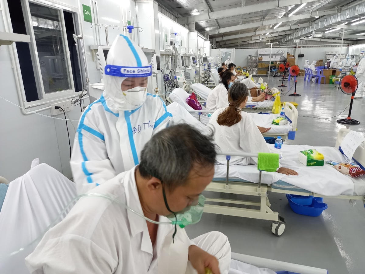 Người lớn tuổi, người có bệnh nền thường mắc Covid-19 ở mức độ nặng.