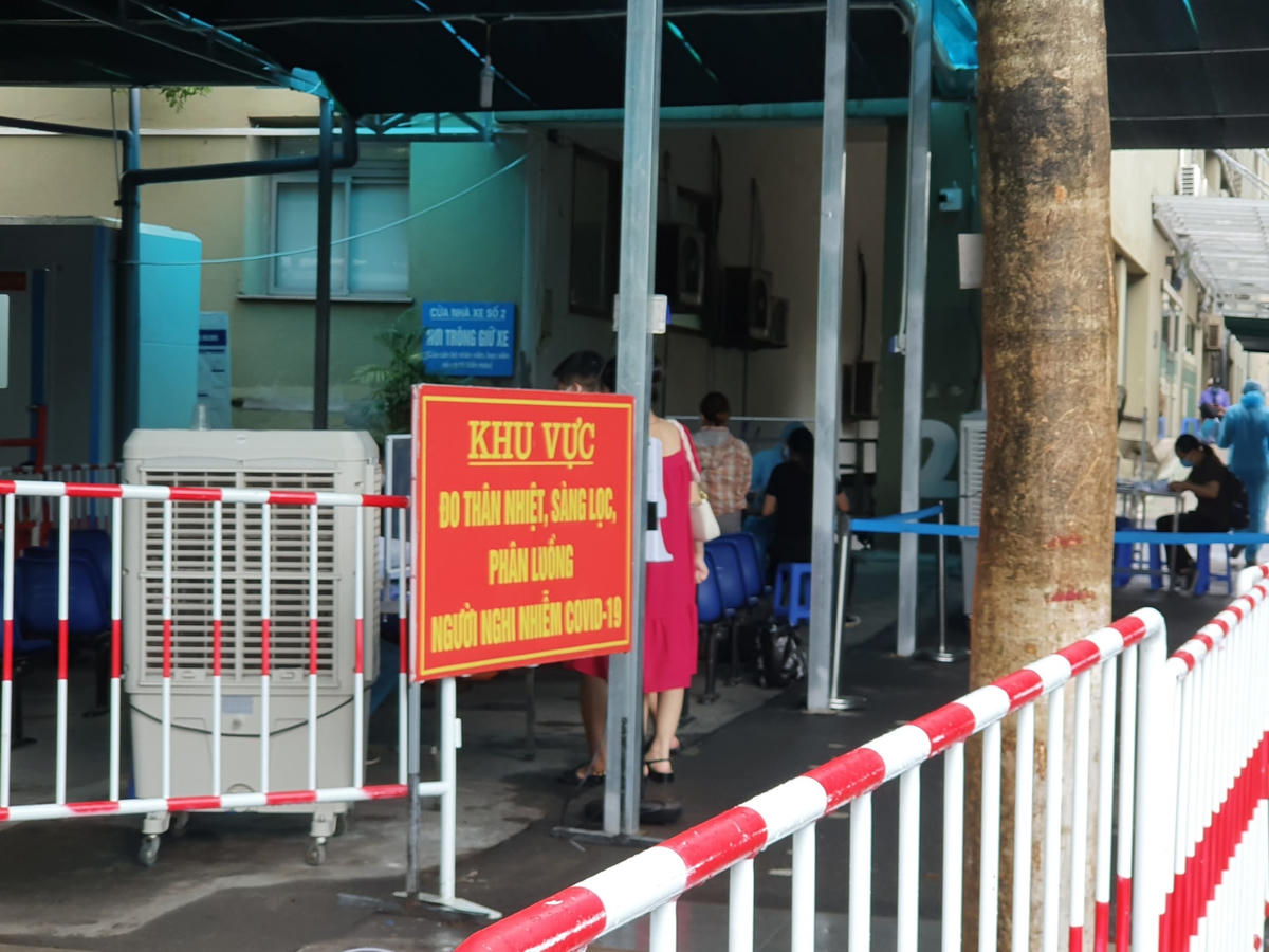 Viện Huyết học và Truyền máu Trung ương cũng tổ chức phân luồng cho bệnh nhân đến khám chữa bệnh.