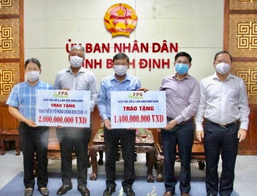 Bình Định tiếp nhận ủng hộ phòng chống Covid