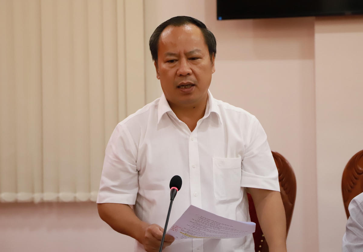 Phó Bí thư Tỉnh ủy Gia Lai Châu Ngọc Tuấn phát biểu tại buổi làm việc.
