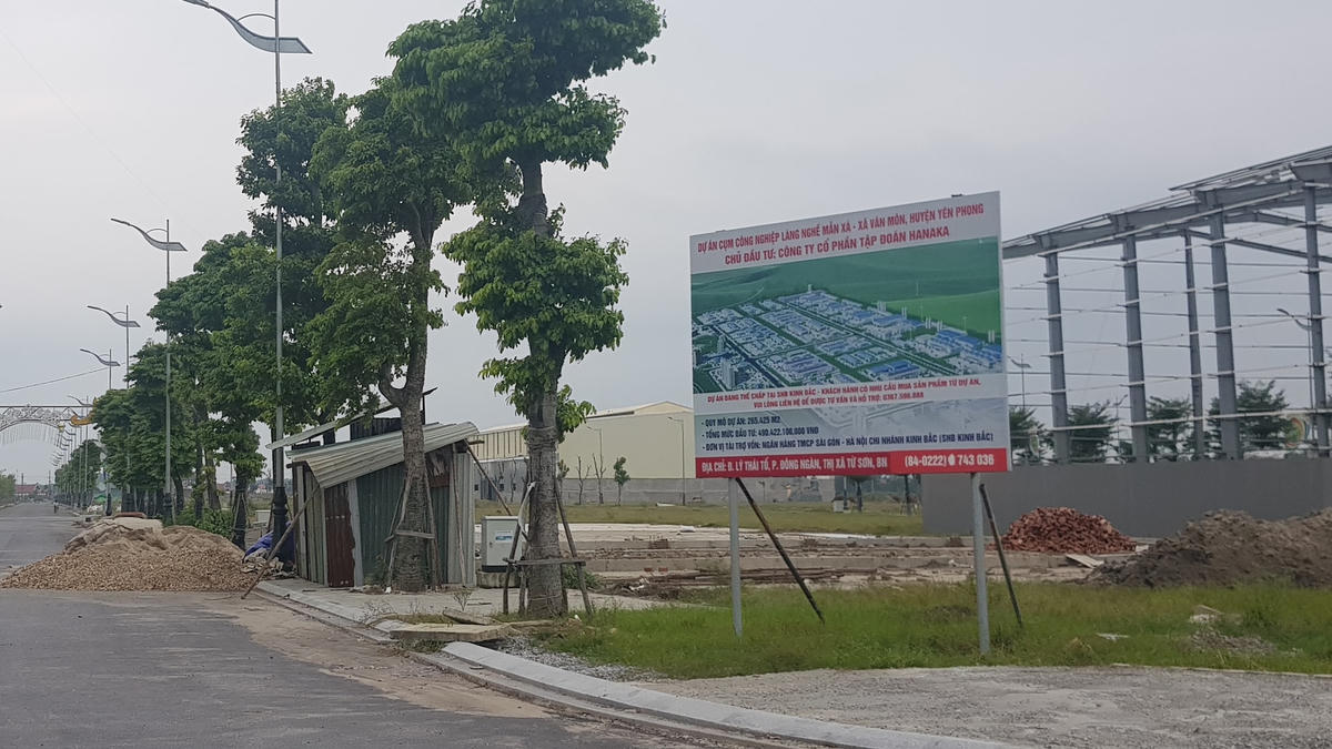 Một góc của CCN Làng nghề Mẫn Xá. Ảnh: Nam Anh.