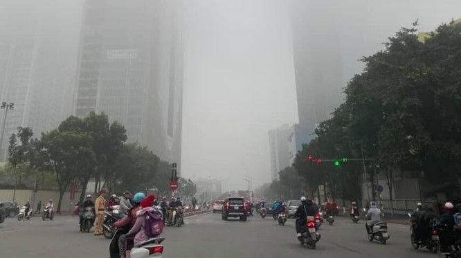 Bắc Bộ sáng sớm có sương mù.