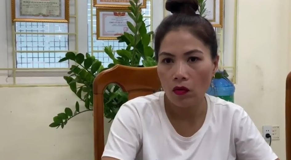 Phạm Thị Thu Phương tại cơ quan Công an TP Đồng Hới.