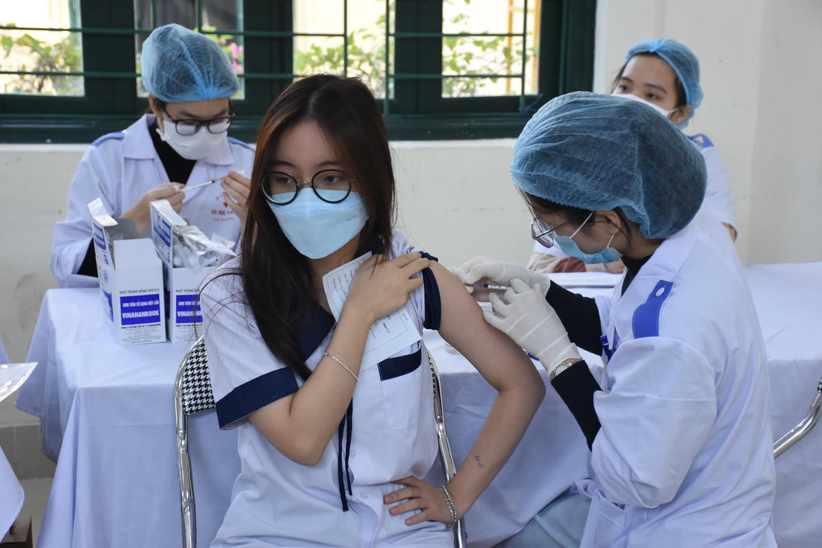 Hải Phòng đẩy mạnh tiêm vaccine phòng chống Covid-19.
