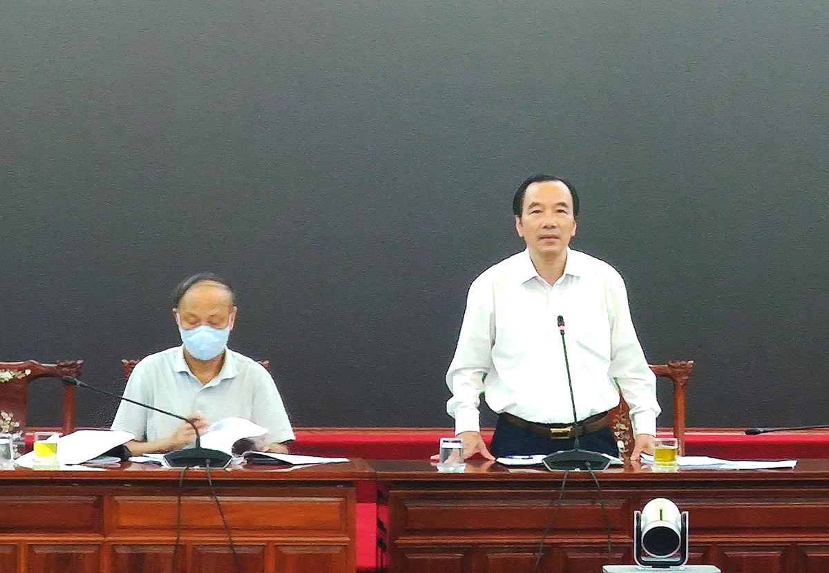 Phó Chủ tịch Ngô Sách Thực phát biểu chủ trì Hội nghị.