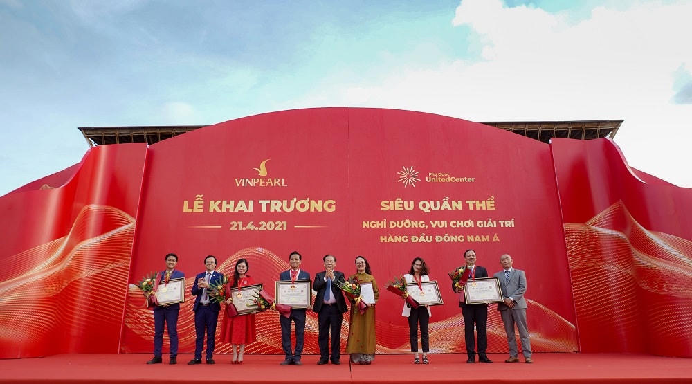 Siêu quần thể không ngủ đầu tiên của Phú Quốc lập kỷ lục khi cùng lúc được công nhận 5 kỷ lục quốc gia.