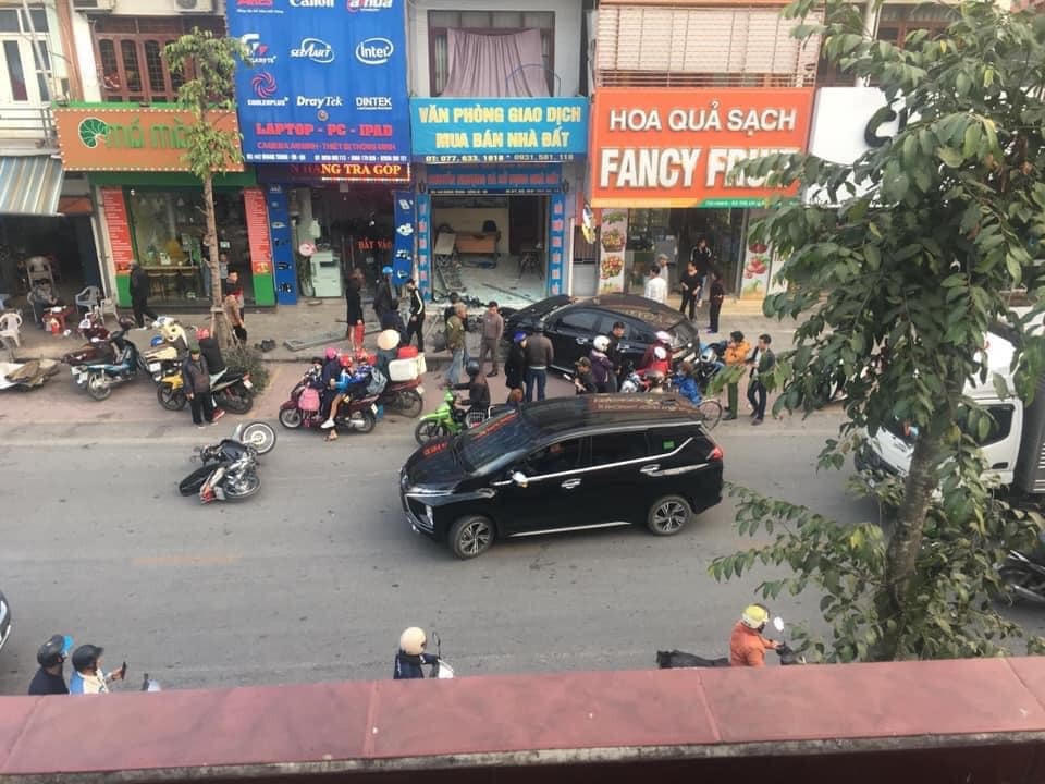 Hiện trường vụ tại nạn.