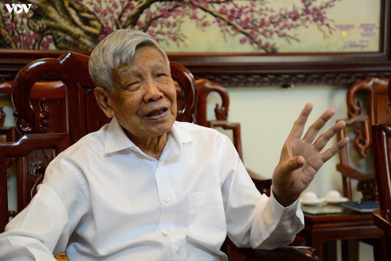 Nguyên Tổng Bí thư Lê Khả Phiêu.