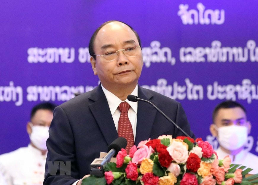 Tối 9/8/2021, tại Thủ đô Vientiane, Tổng Bí thư, Chủ tịch nước Lào Thongloun Sisoulith và Phu nhân chủ trì chiêu đãi trọng thể Chủ tịch nước Nguyễn Xuân Phúc và Phu nhân. Trong ảnh: Chủ tịch nước Nguyễn Xuân Phúc phát biểu tại buổi tiệc. (Ảnh: Thống Nhất/TTXVN).