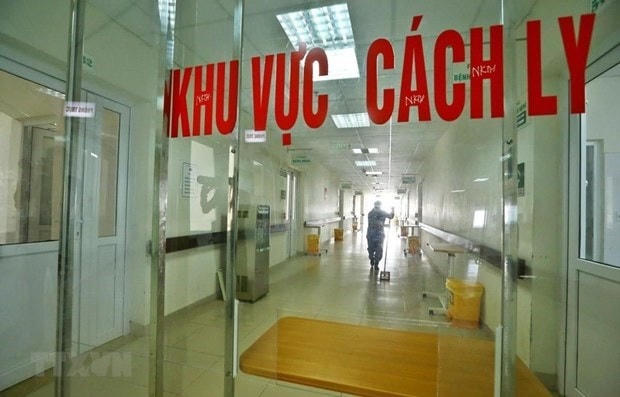 Khu vực cách ly bệnh nhân mắc Covid-19. Ảnh: Minh Quyết/TTXVN.  
