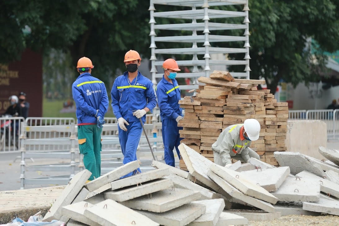 Sau 9 ngày nộp hồ sơ người lao động sẽ nhận được tiền hỗ trợ thuê nhà.