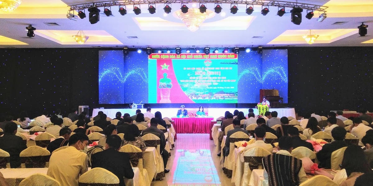 Quang cảnh hội nghị.