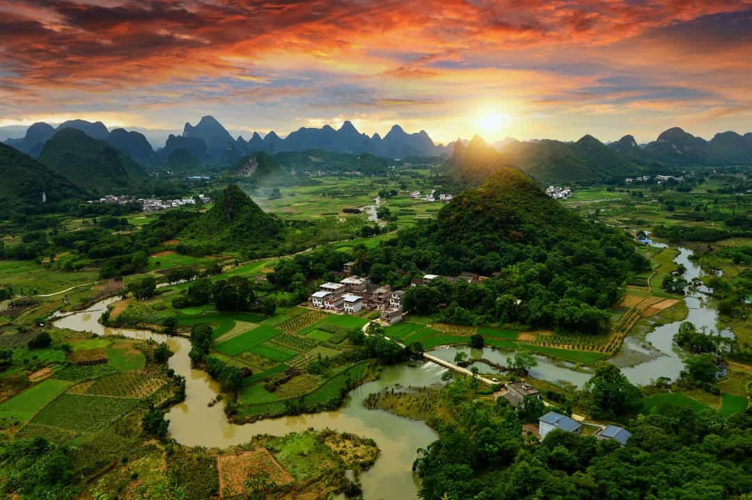 Khám phá các danh lam thắng cảnh của Trung Quốc