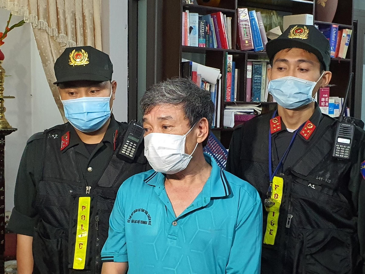 Ông Ngô Thông tại thời điểm bị bắt giữ. Ảnh: Công an cung cấp.