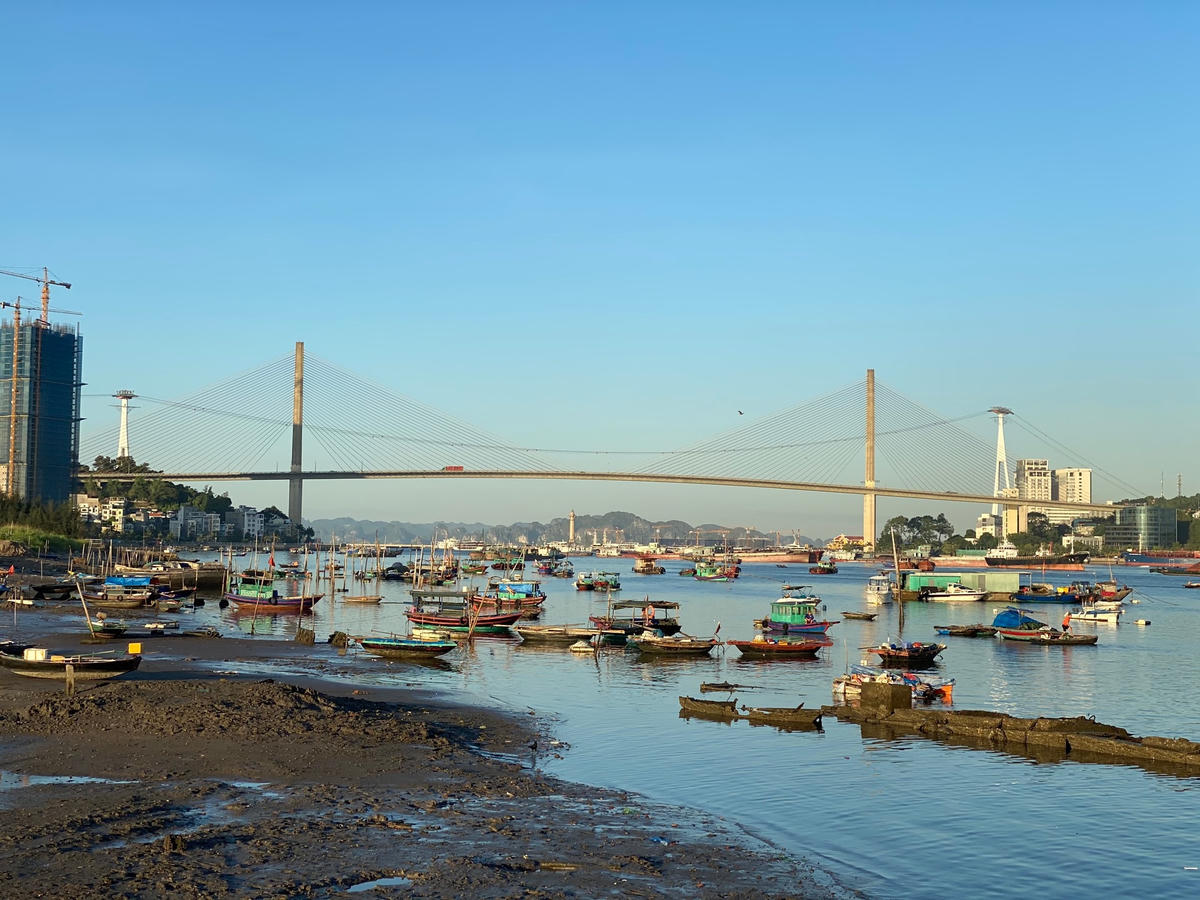 Quảng Ninh tạm ngừng cấp phép cho các phương tiện thủy ra khơi từ 13h ngày 7/7.