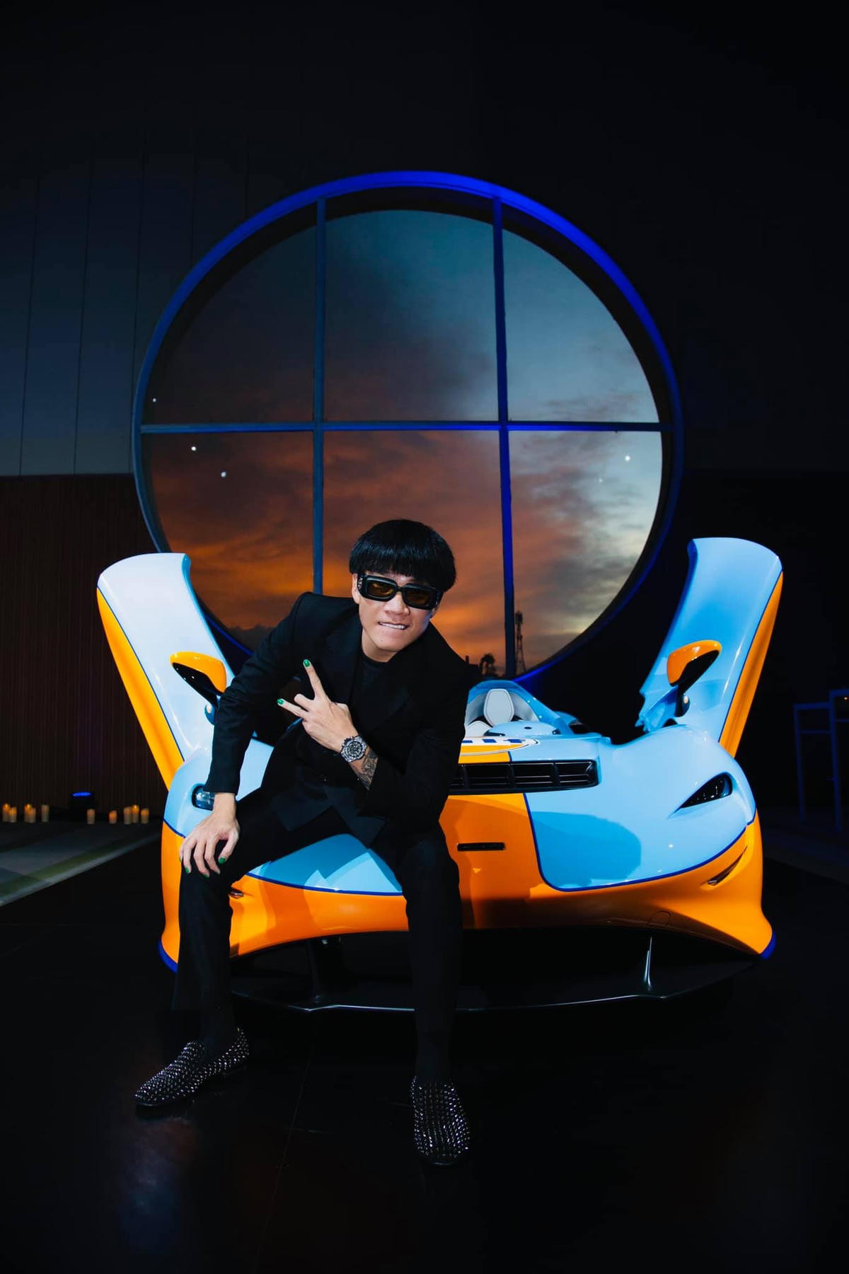 Wowy trở lại Rap Việt với diện mạo hoàn toàn mới. Ảnh: FBNV. 