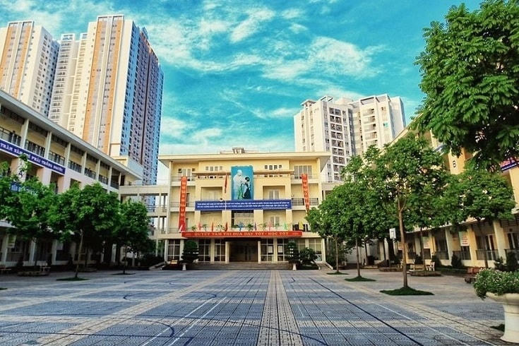 Trường THCS Thị trấn Văn Điển giải trình về việc giáo viên là F0 bị trừ điểm thi đua