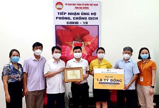 Đến thời điểm hiện tại, Uỷ ban Mặt trận Tổ quốc tỉnh Hải Dương đã tiếp nhận tổng số tiền trên 128 tỷ đồng và 10.000 USD ủng hộ, đăng ký ủng hộ Quỹ vaccine phòng chống dịch Covid-19.  