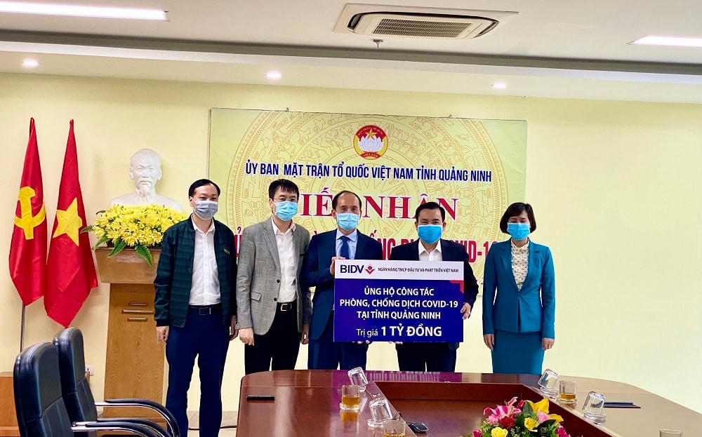 Ngân hàng TMCP Đầu tư và Phát triển Việt Nam (BIDV) ủng hộ 1 tỷ đồng. Ảnh: Báo Quảng Ninh
