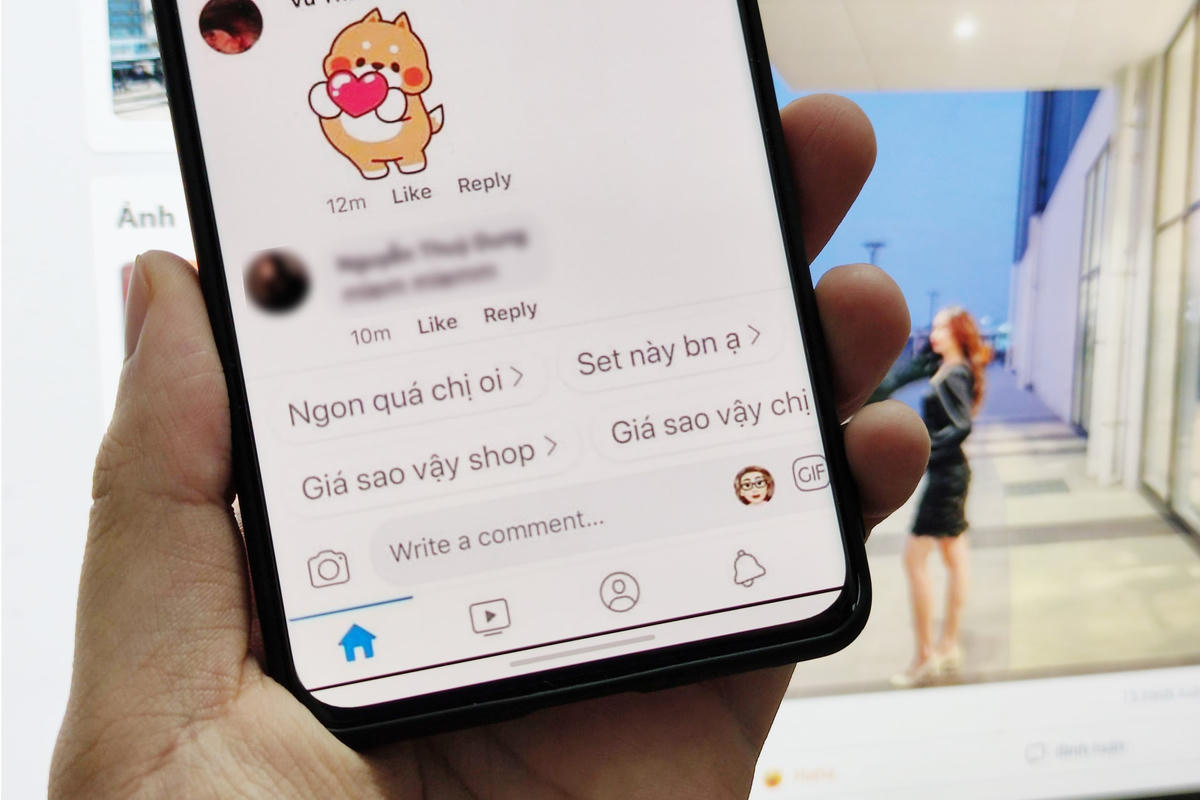 Những gợi ý bình luận trên Facebook khiến người dùng "dở khóc dở cười" khi nhìn thấy.