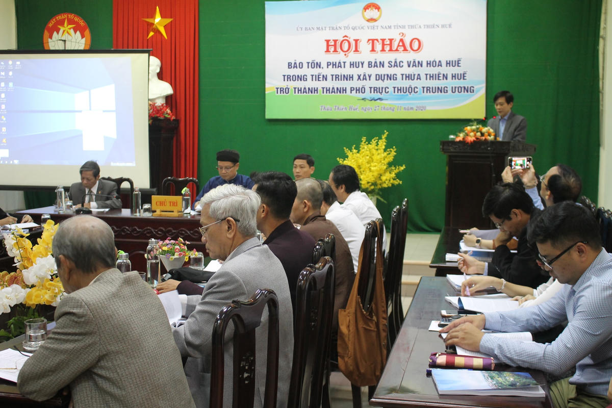 Thừa Thiên - Huế: Hội thảo về Bảo tồn, phát huy bản sắc văn hóa Huế