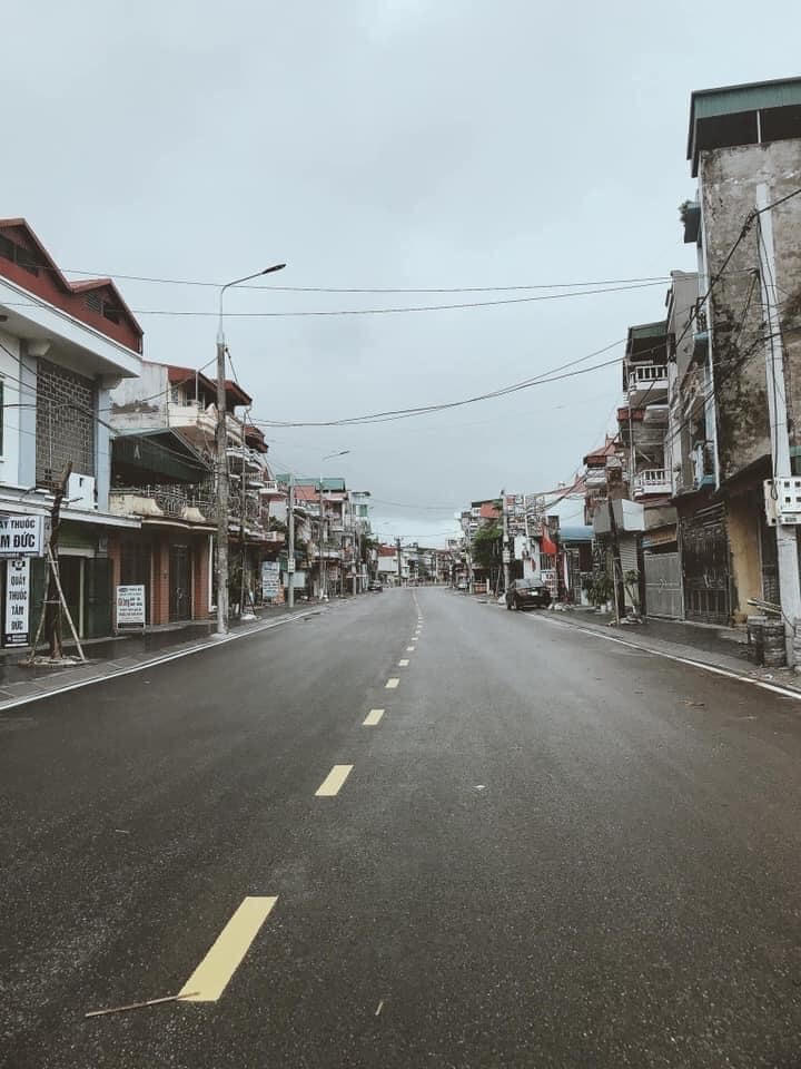 Ngày đầu Hải Dương cách ly toàn xã hội