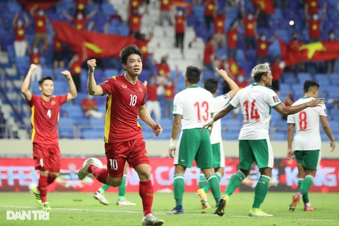 Công Phượng được dự đoán sẽ chơi ngay từ đầu hòng tạo đột biến cho đội tuyển Việt Nam, trong bối cảnh Quang Hải vắng mặt. (Ảnh: Anh Tuấn).