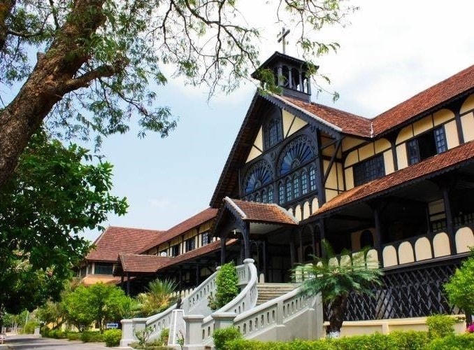 Tòa Giám mục Kon Tum tạm dừng, không tổ chức, tập trung đông người.