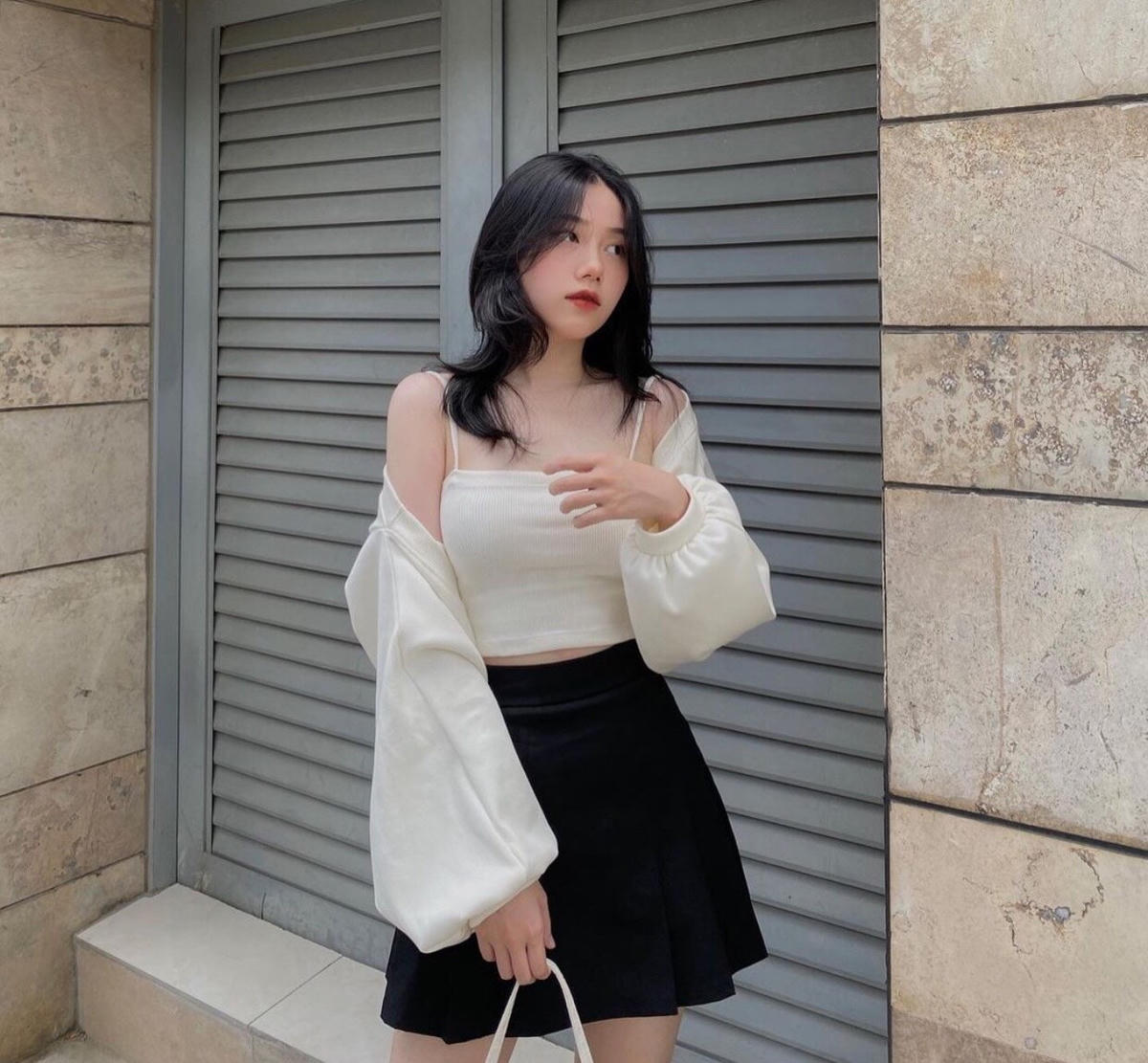 Mùa lạnh 'update' ngay tủ đồ theo phong cách sao Hàn