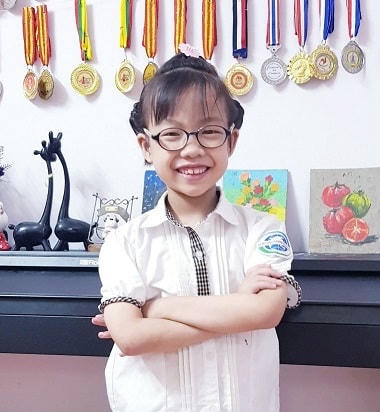 HS . Trương Mi Na (2G0).