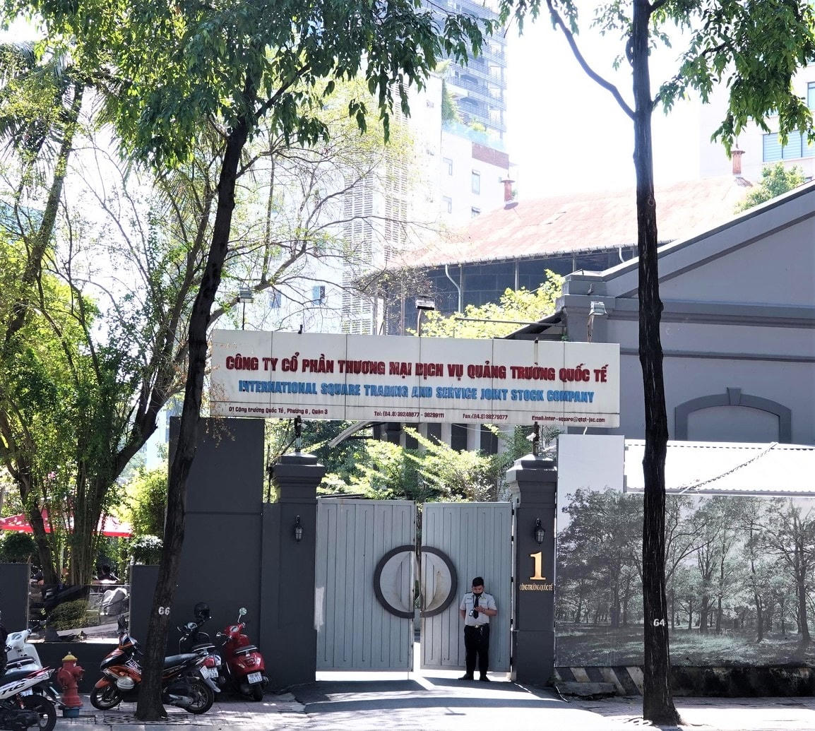 TP Hồ Chí Minh vừa thu hồi một dự án “treo” (gần 9.000m2 đất) tại trung tâm quận 3 do sai phạm về cho thuê và chuyển nhượng cổ phần dự án.