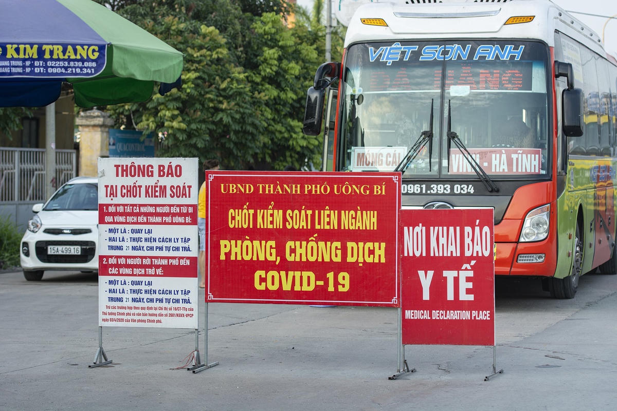 hốt kiểm soát số 2 được đặt trên QL10 đoạn thuộc địa phận khu Đá Bạc, phường Phương Nam (TP Uông Bí) giáp ranh với TP.Hải Phòng.