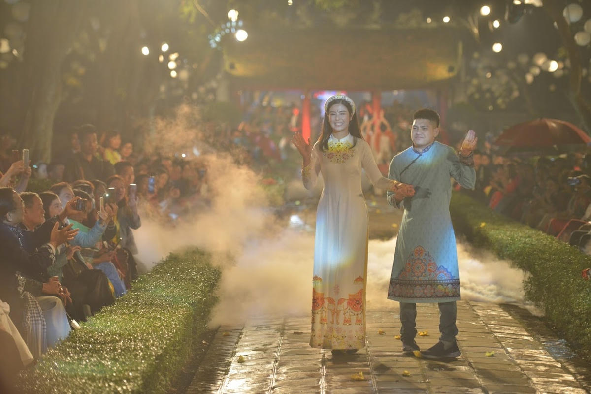 Hoa hậu Ngọc Hân tại đêm diễn. Ảnh: Quang Vinh.